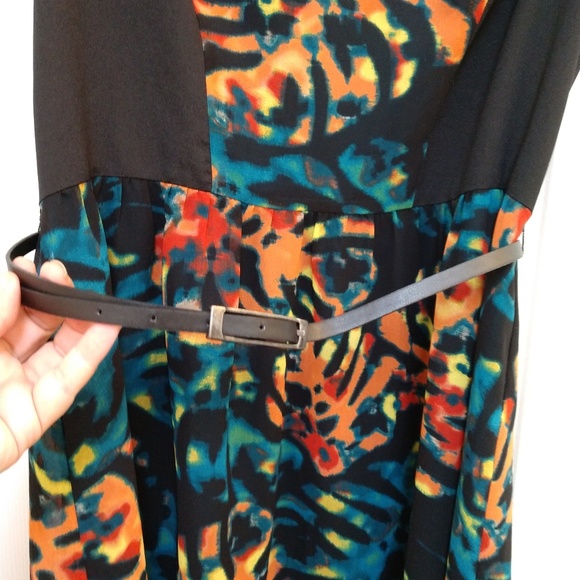 Kensie Fit and Flare Sheer Tank Dress with belt - Picture 4 of 7